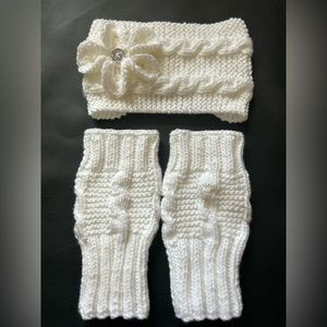 Headband and fingerless gloves set for winter